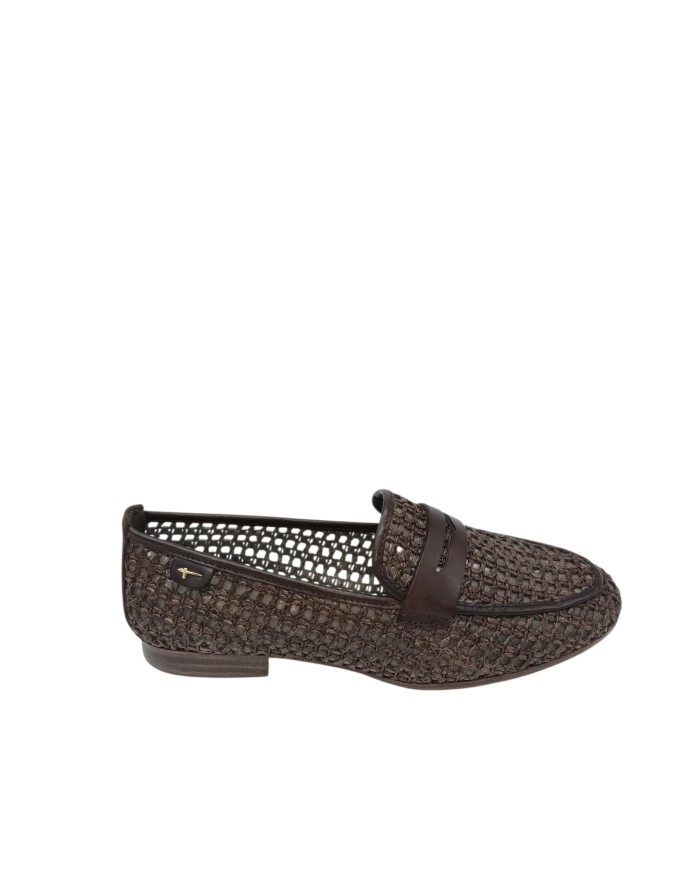 TAMARIS MOCASSINO FORATO IN RAFIA E VITELLO COLORE T.MORO, FONDINO GOMMA, TACCO 2CM