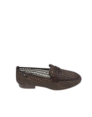 TAMARIS MOCASSINO FORATO IN RAFIA E VITELLO COLORE T.MORO, FONDINO GOMMA, TACCO 2CM