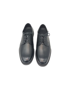 TMRS STRIGATA DERBY LISCIO IN VITELLO COLORE NERO, FONDO GOMMA