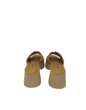 TAMARIS SABOT SPUNTATO UNA FASCIA, TOMAIA IN CAMOSCIO COLORE CAMEL, GUARDOLO IMPUNTURATO, FONDO ZEPPA/TACCO 6,5CM IN GOMMA EXTR