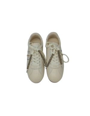 LODI SNEAKER LACCI IN NAPPA COLORE AVORIO CON RIPORTI IN CAMOSCIO IN TINTA E STRASSE E BORCHIE DORATE, FONDO GOMMA