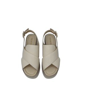 BRUNO PREMI SANDALO DUE FASCE ACCOLLATE IN NAPPA COLORE BURRO CON RIPORTO IN VITELLO LAMINATO PLATINO, ZEPPA 8CM FASCIATA