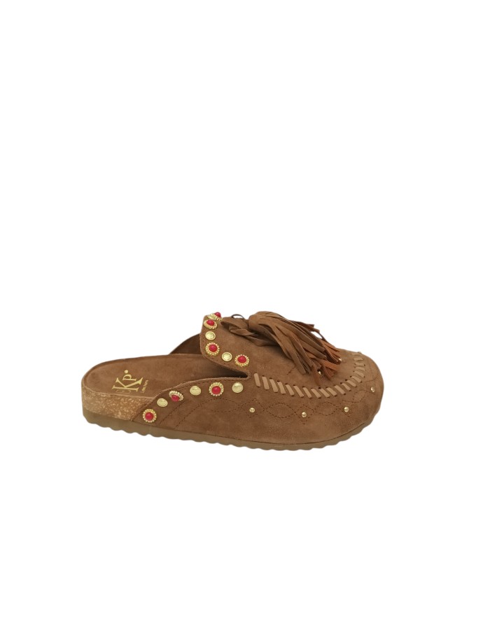 EKP SABOT IN CAMOSCIO COLORE CUOIO CON NAPPINE BICOLOR E NOTTOLINI DORATI CON PIETRE ROSSE, FONDO MICRO 3CM