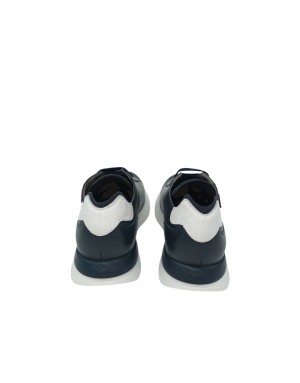 CALLAGHAN SNEAKER LACCI IN VITELLO SFODERATO COLORE BLU CON RIPORTI E TOPPONCINO COLORE BIANCO, FONDO GOMMA EXTRA LIGHT