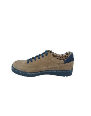 CALLAGHAN  SNEAKER LACCI IN CAMOSCIO INGRASSATO COLORE PIETRA CON TOPPONCINO E FONDO GOMMA COLORE OCEANO