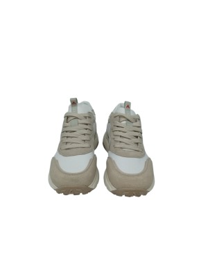 CALLAGHAN  SNEAKER LACCI IN CAMOSCIO E TESSUTO TECNICO COLORE BIANCO-TORTORA, FONDO GOMMA ONDULATO 4,5CM